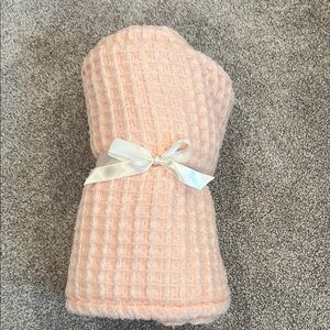 NEW Peach Waffle Knit Blanket
